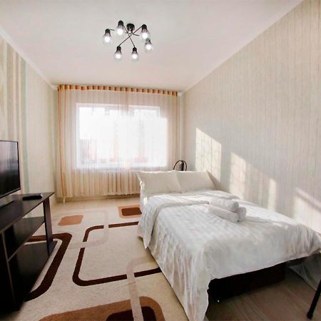 Razmestim на Сайна Шаляпина Алматы Экстерьер фото